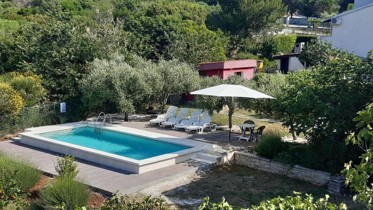 Domus Maria With Swimming Pool And Free Parking Villa Баньоле Екстериор снимка