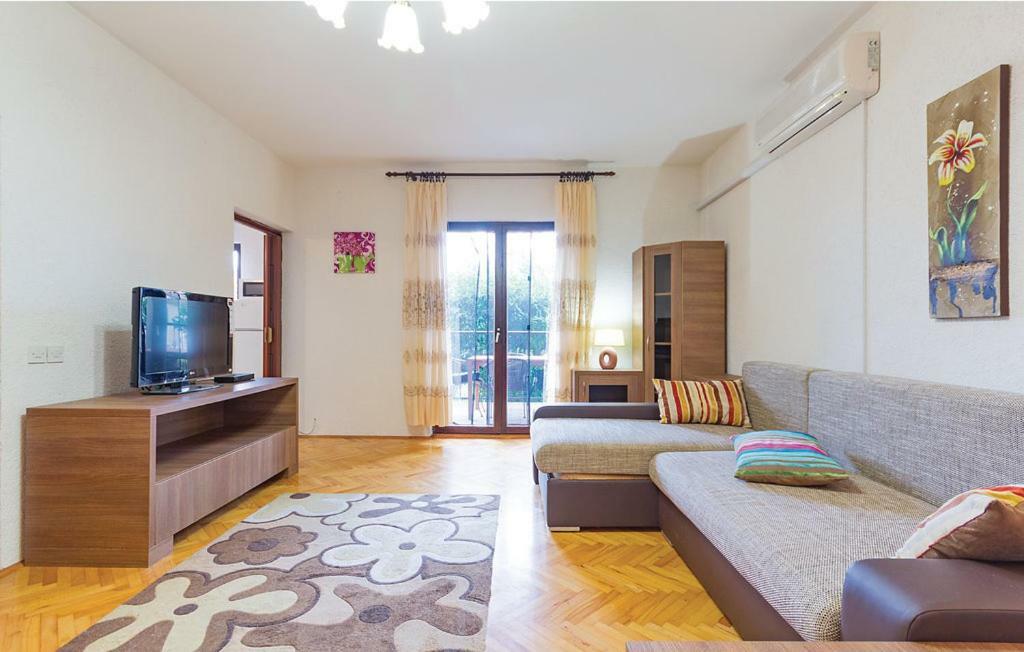 Domus Maria With Swimming Pool And Free Parking Villa Баньоле Екстериор снимка